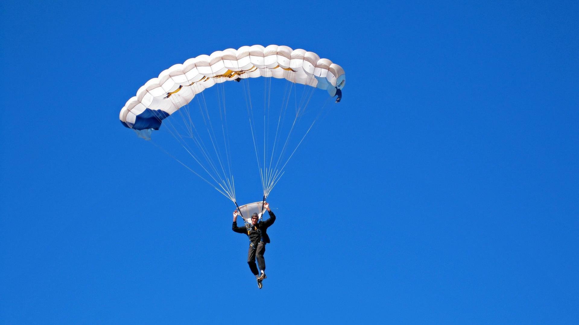 全国青少年足球裁判员“技能+理论”双提升,行业执裁水平不断提高